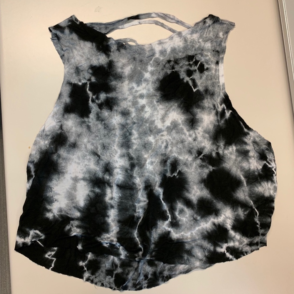 Jala Yoga/Workout Cutout Tank